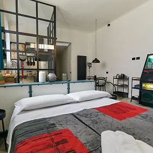 Loft In Front Of St Peter's Square And Sant'angelo Castle - Myloft In Appartement Rome