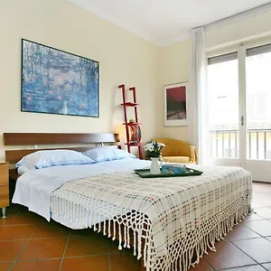 Apartment Torre Lambertesca, Florence